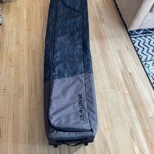 DAKINE FALL LINE SKI ROLLER BAG 190cm